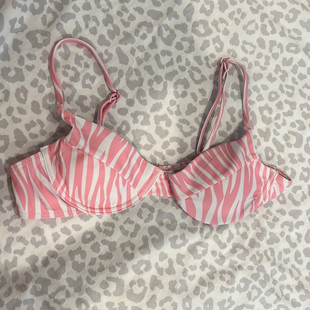 SHEIN pink zebra wired top size S